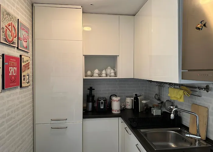 Apartment Majestic Navigli Rome