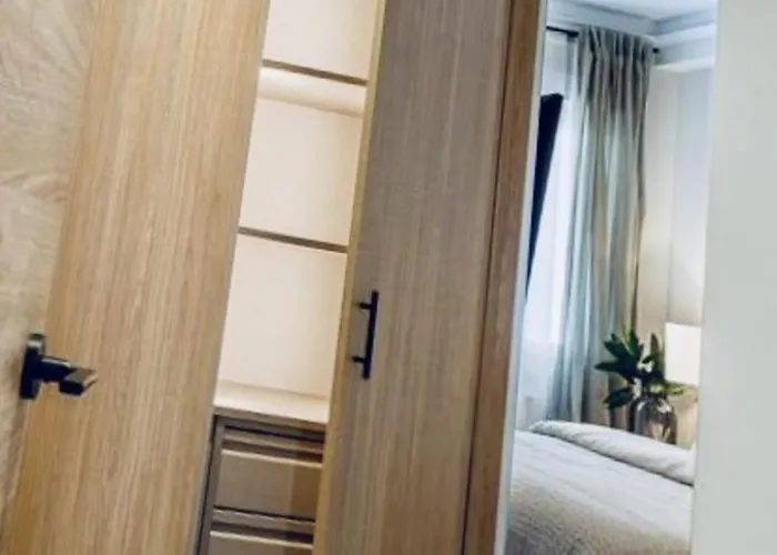 Majestic Navigli Apartment *