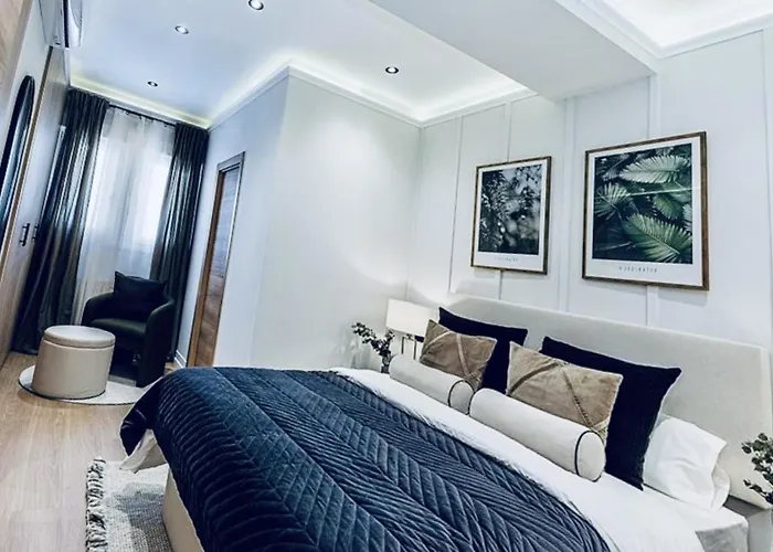 Majestic Navigli Apartment *